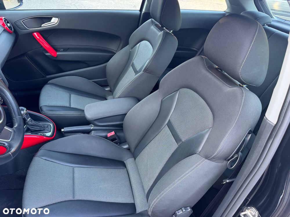 Audi A1 3-drzwiowe 1.4 TFSI S tronic design - 22