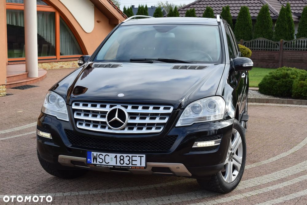 Mercedes-Benz ML - 13