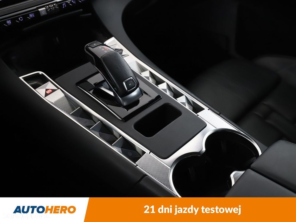 DS Automobiles DS 7 Crossback - 29