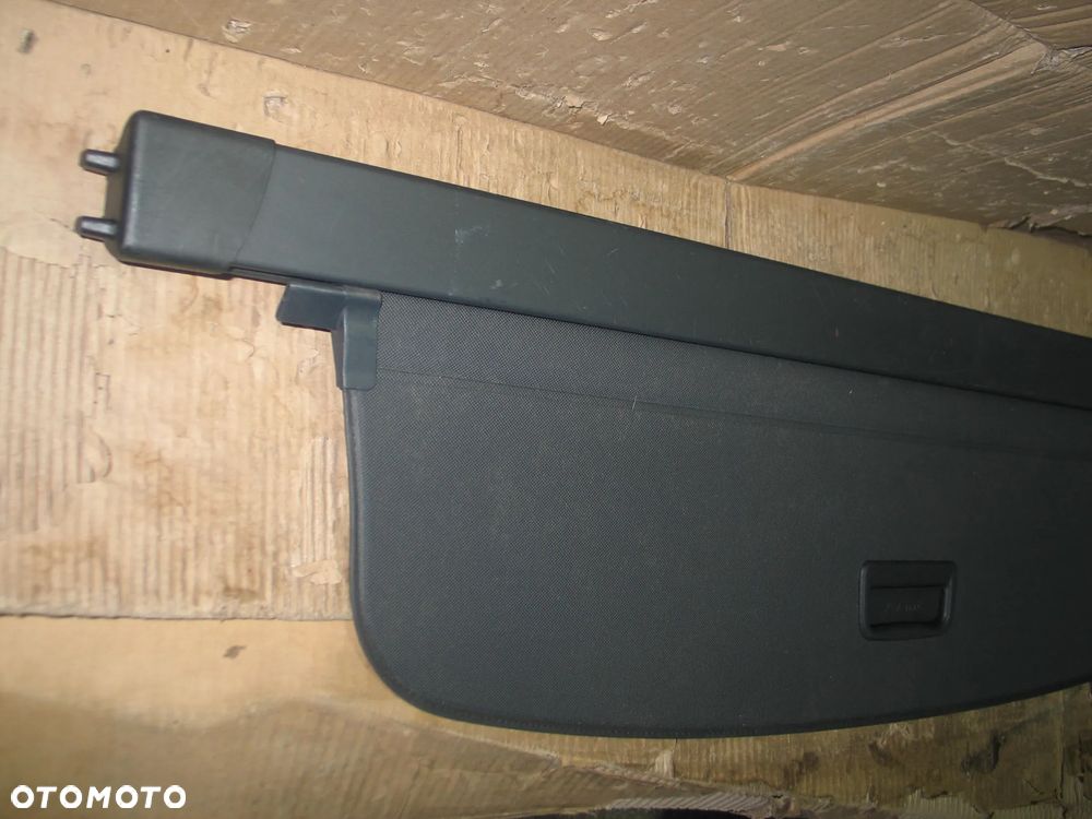 roleta bagaznika audi A4 B9 15-24r. 8W9863553B oryginal - 3