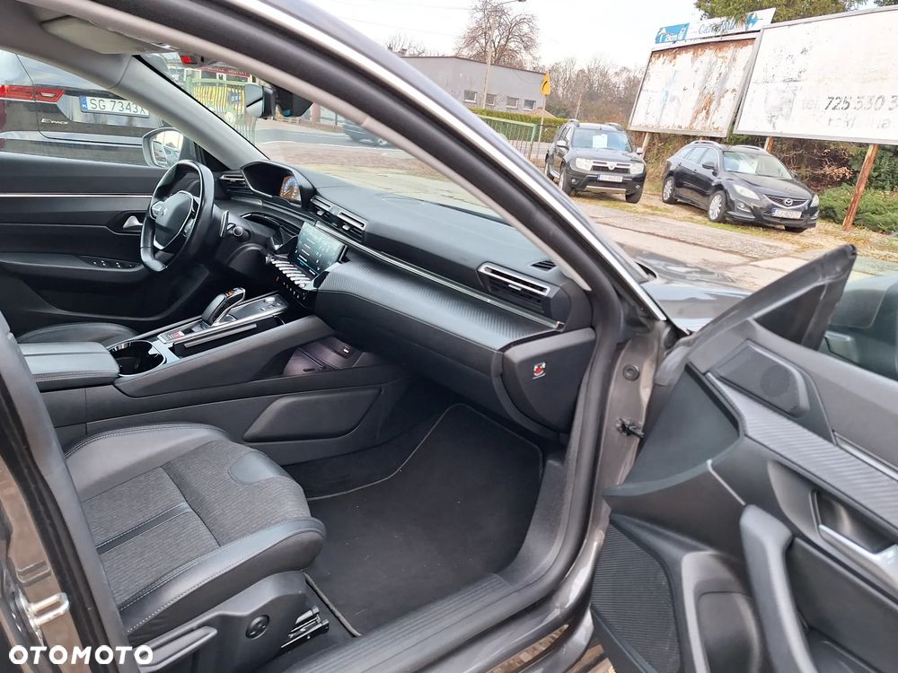 Peugeot 508 1.6 PureTech HYbrid PHEV Allure S&S EAT8 - 22