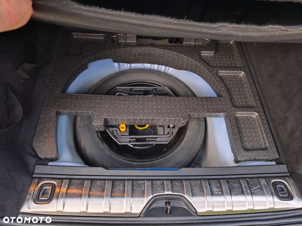 Peugeot 2008 e-HDi FAP 115 STOP & START Allure - 17