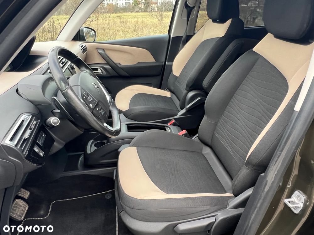 Citroën C4 Grand Picasso - 19