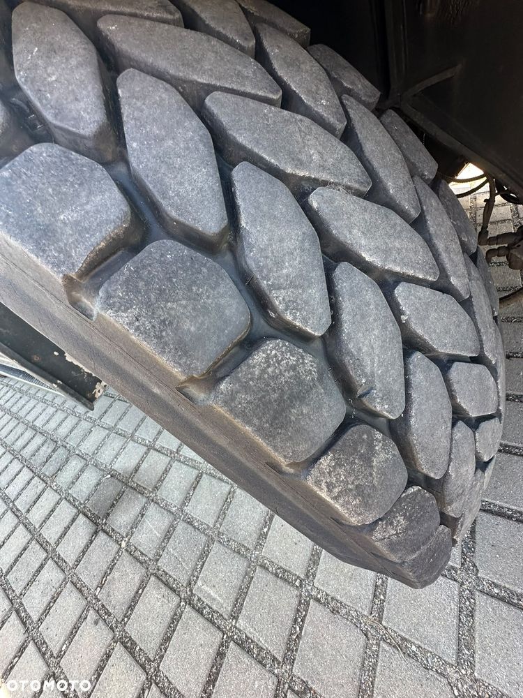 Grove GMK 2035 - 19