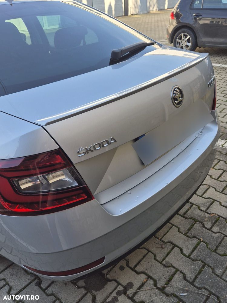 Skoda Octavia 1.4 TSI DSG Style - 6
