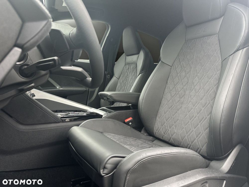 Audi Q5 Sportback - 12