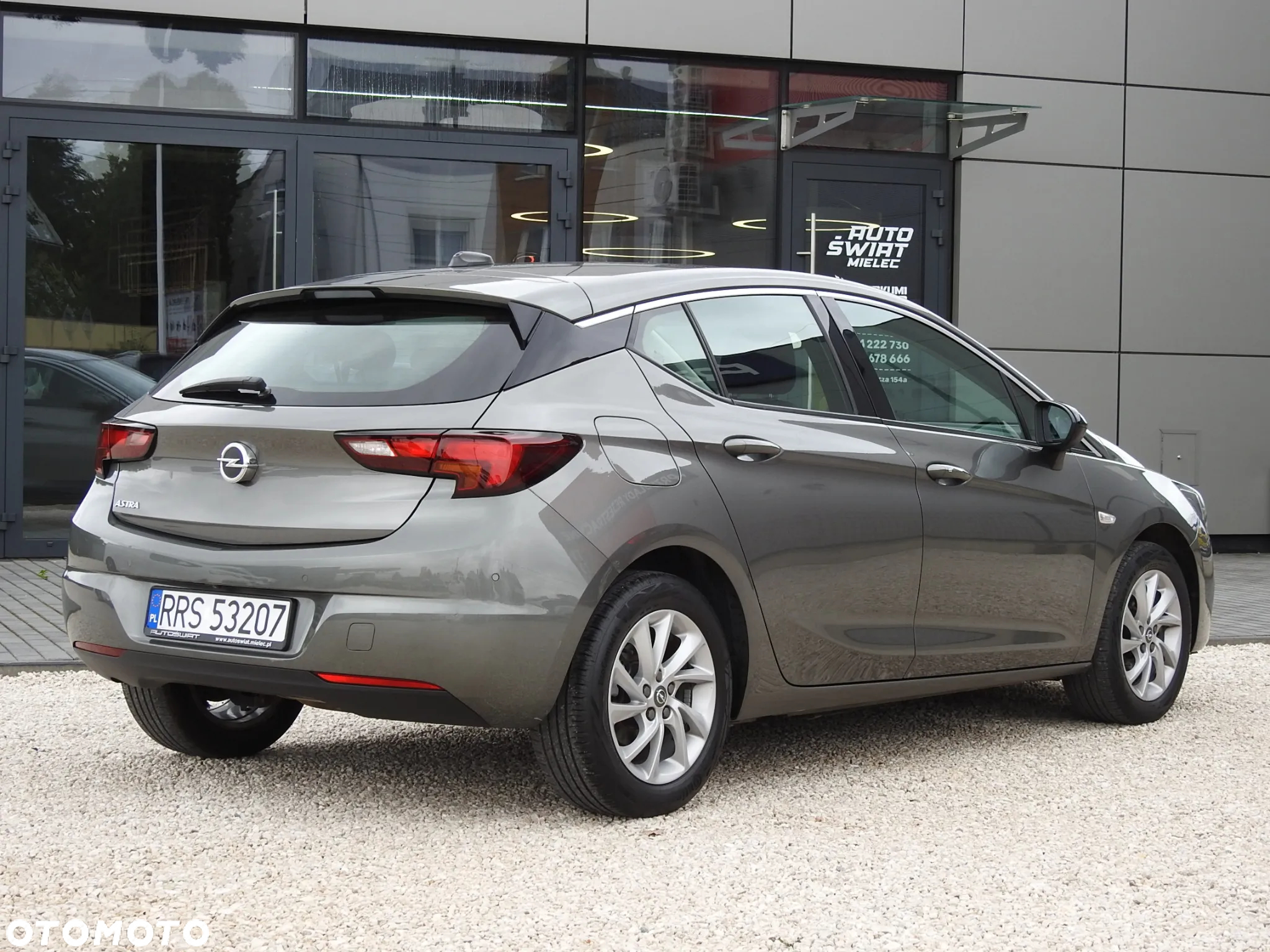 Opel Astra 1.2 Turbo Business Edition - 4