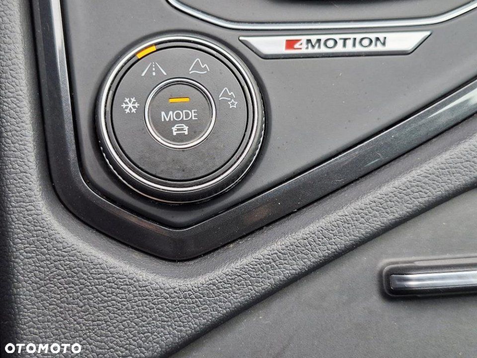 Volkswagen Tiguan - 35