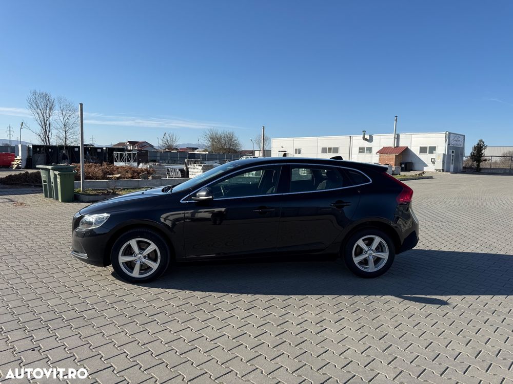 Volvo V40 D2 Summum - 22