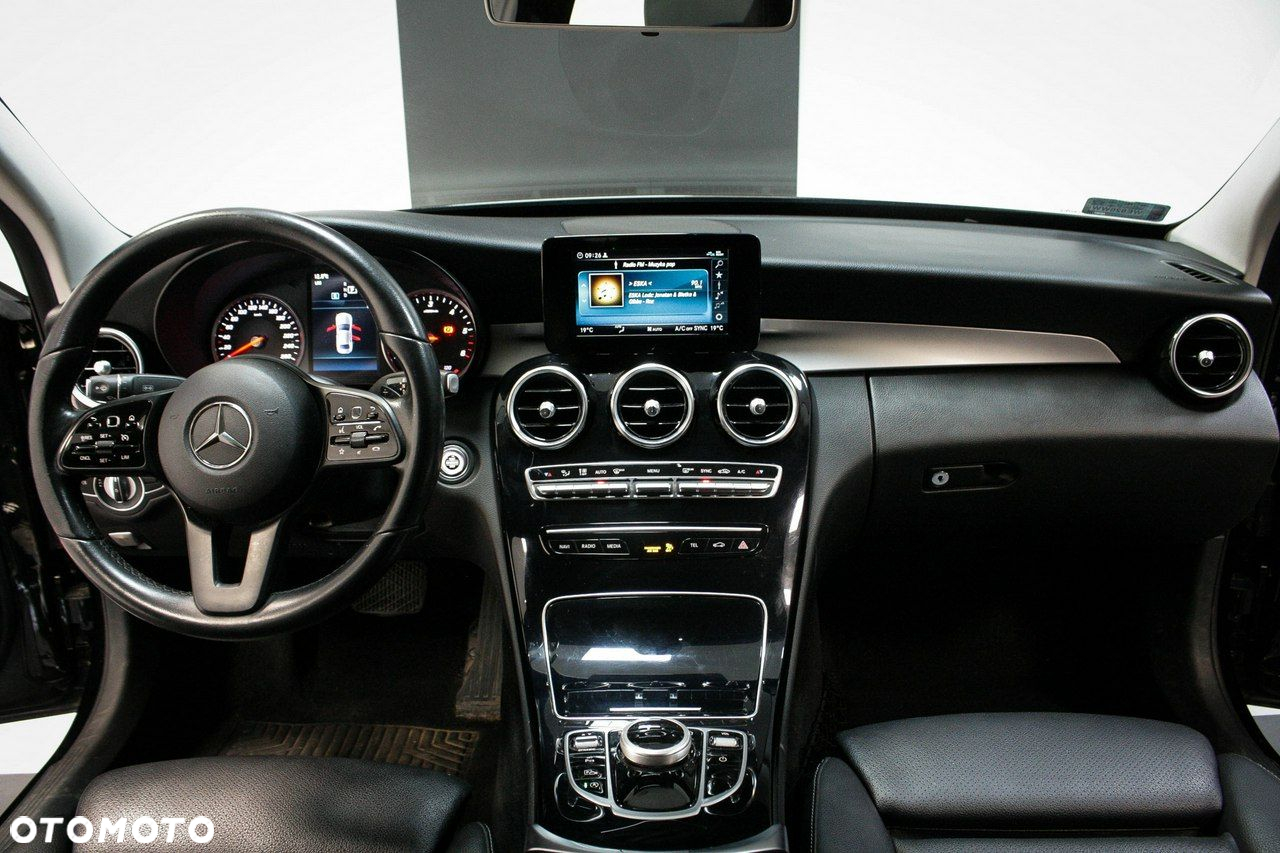 Mercedes-Benz Klasa C - 12