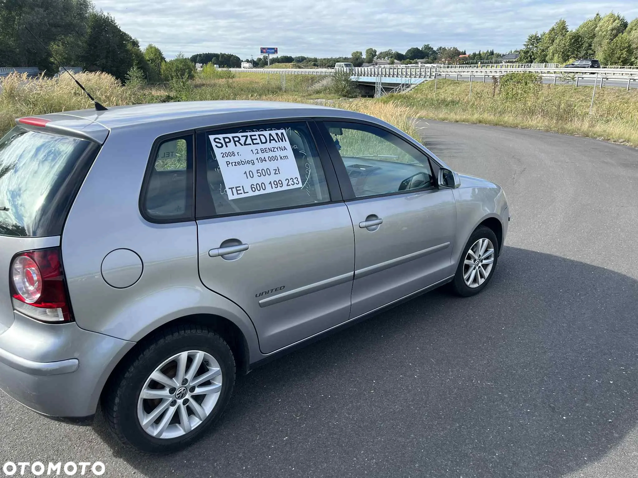 Volkswagen Polo - 2