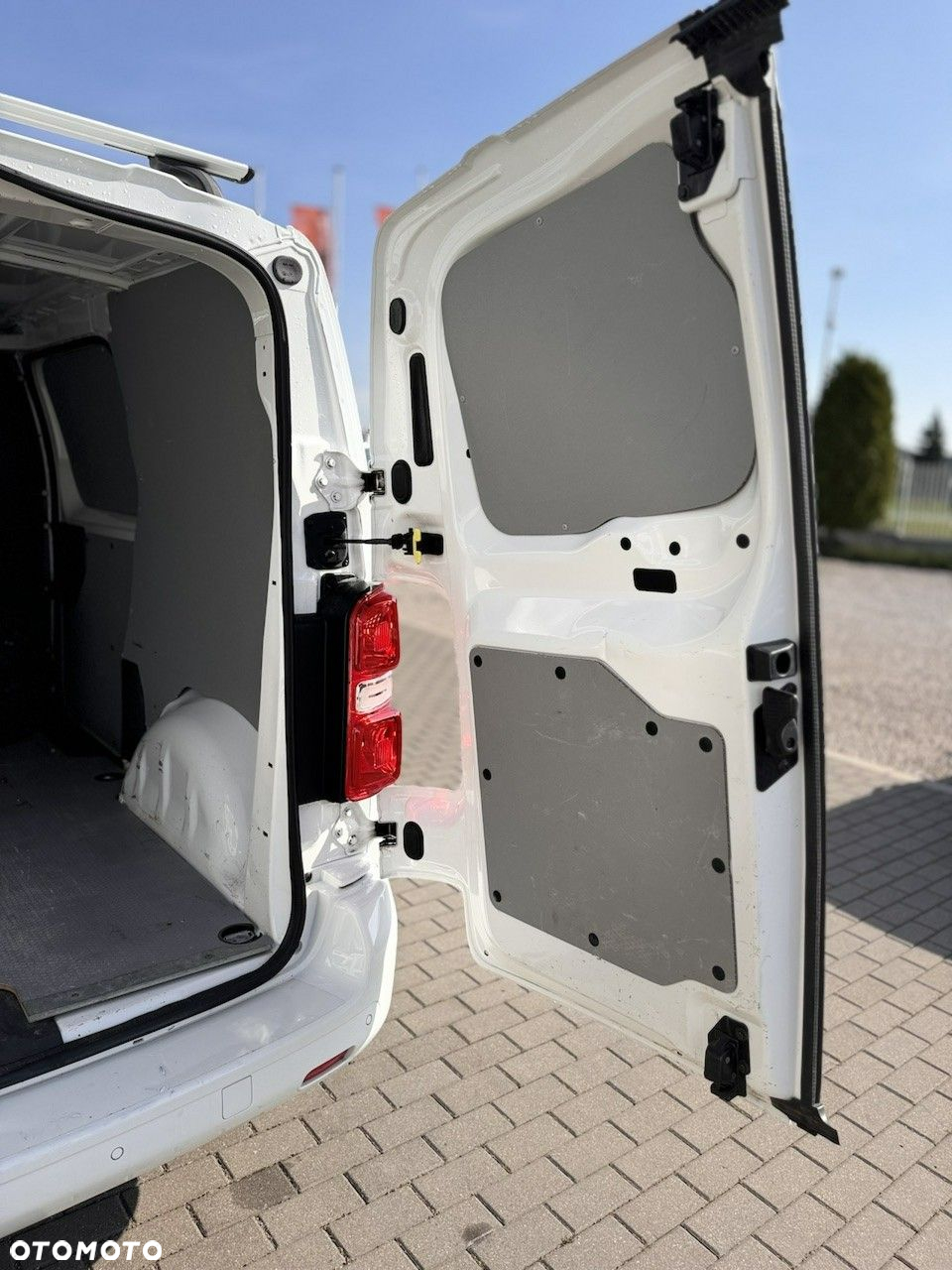 Peugeot Expert - 11