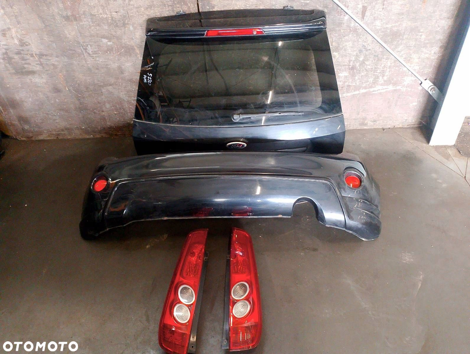 KOMPLETNY TYŁ + PROGI + ZDERZAK PRZÓD MS DESIGN FIESTA MK5 LIFT D2 - 2