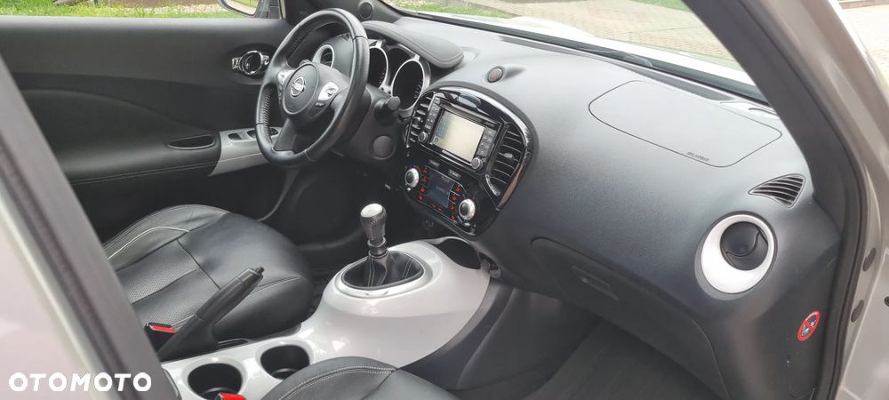 Nissan Juke 1.6 DIG-T N-Connecta - 14