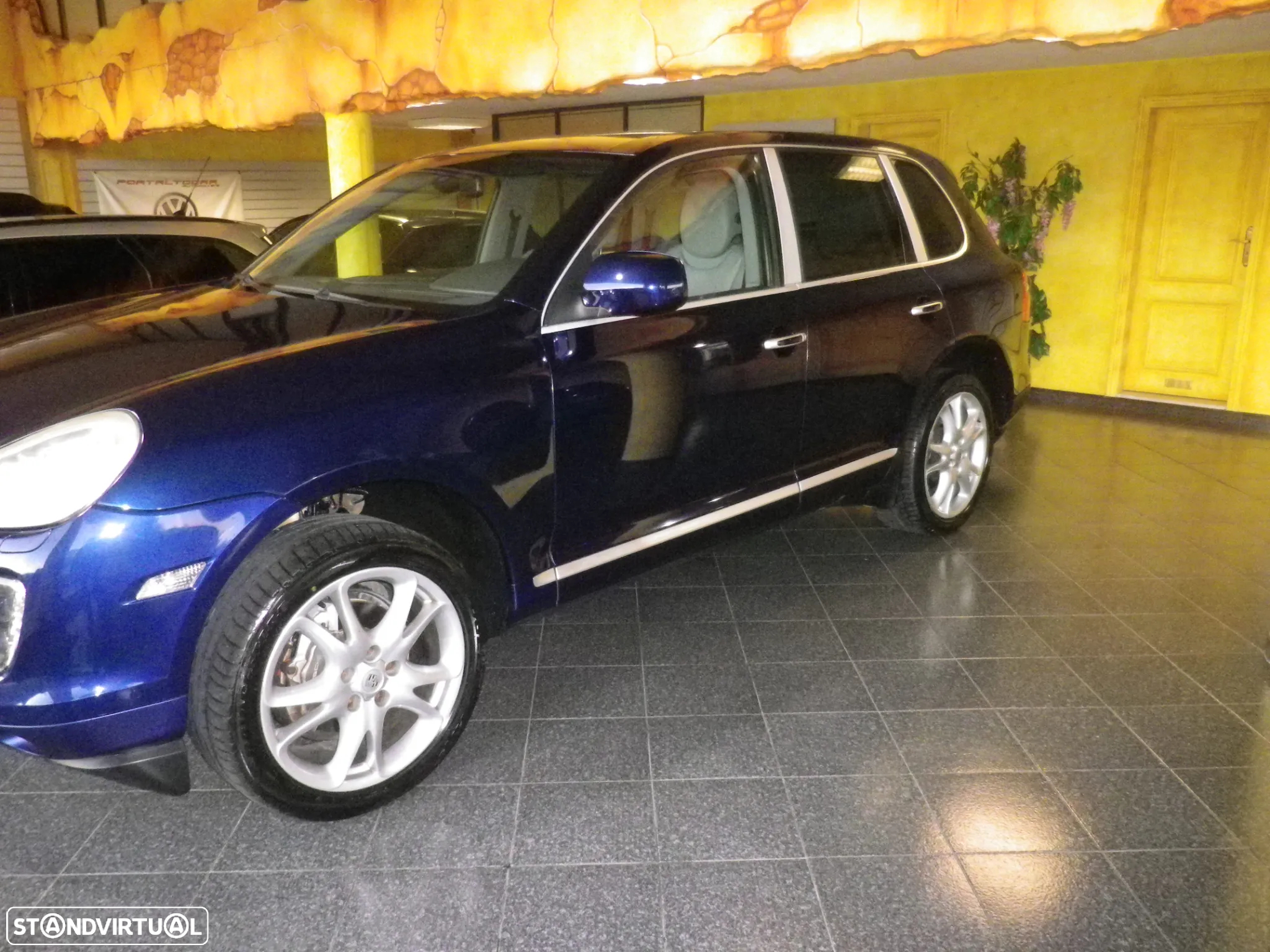 Porsche Cayenne Tiptronic - 16