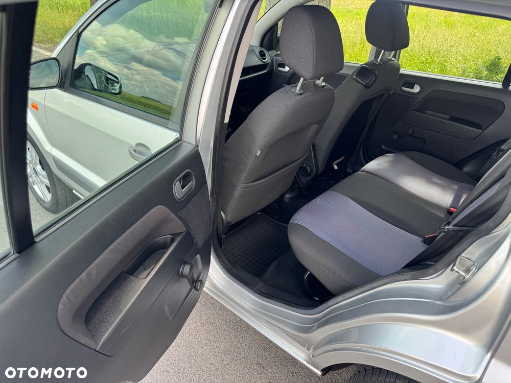 Ford Fusion 1.4 Fun - 19