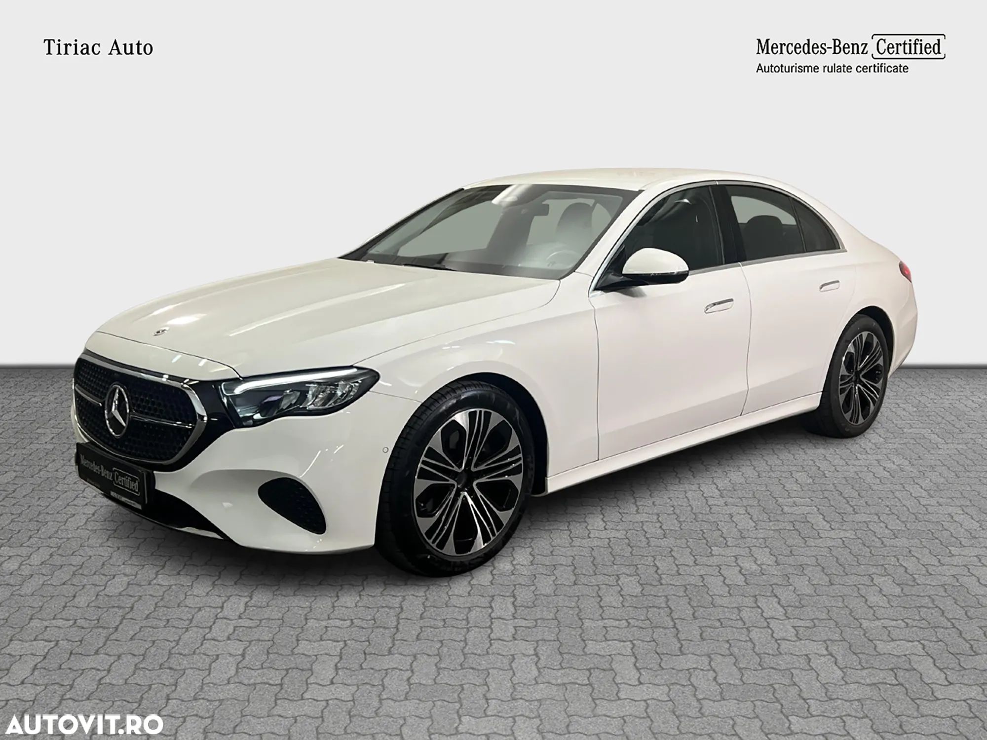 Mercedes-Benz E 220 d 9G-TRONIC - 1