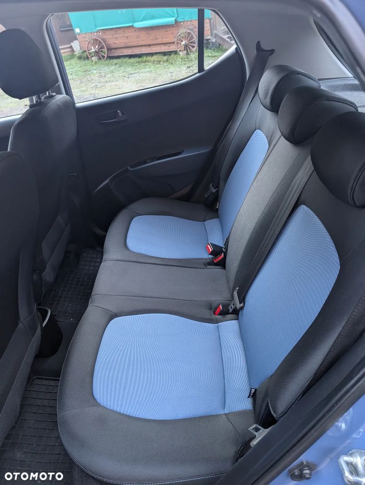 Hyundai i10 1.0 Premium - 11