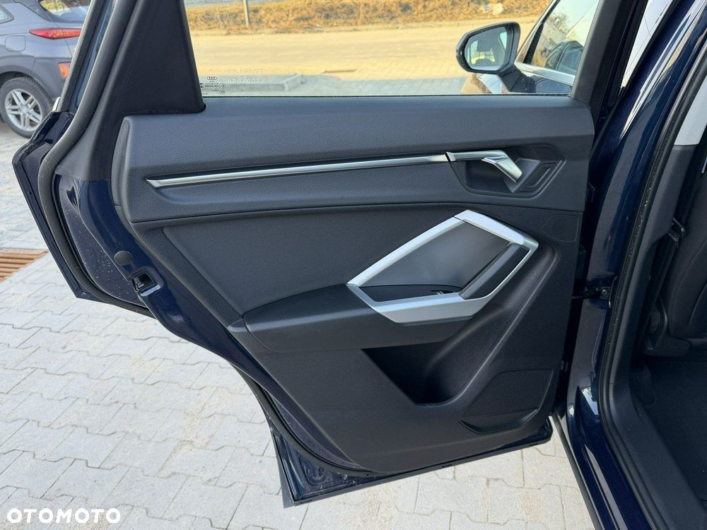 Audi Q3 35 TDI Quattro - 29