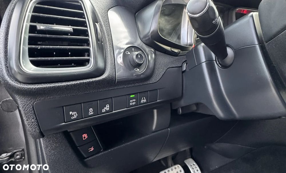 DS Automobiles DS 5 - 6