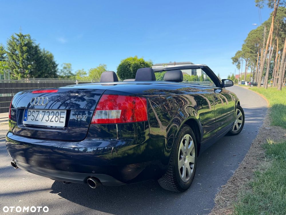 Audi A4 Limousine 1.8T - 11