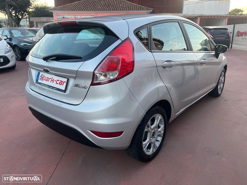 Ford Fiesta 1.0 T EcoBoost Titanium - 6