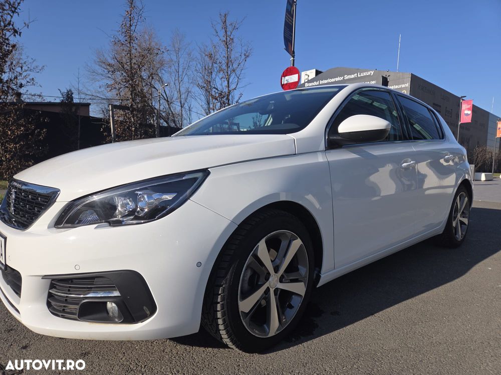 Peugeot 308 BlueHDi FAP 130 EAT8 Stop & Start Tech Edition - 8