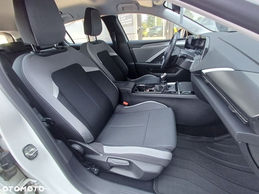 Opel Astra 1.2 T Edition S&S - 14