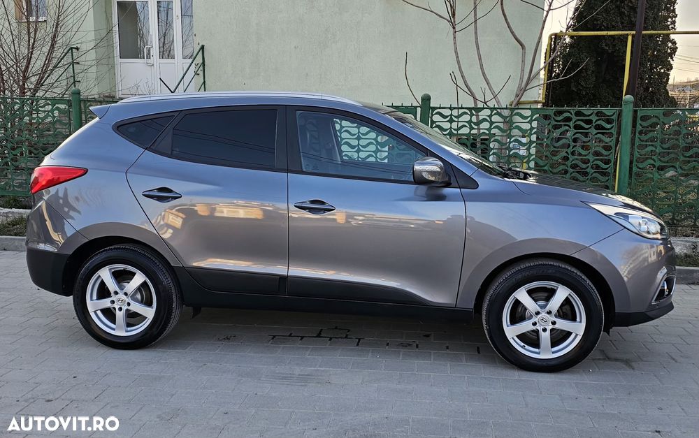 Hyundai ix35 2.0 CRDI 4WD Style - 5