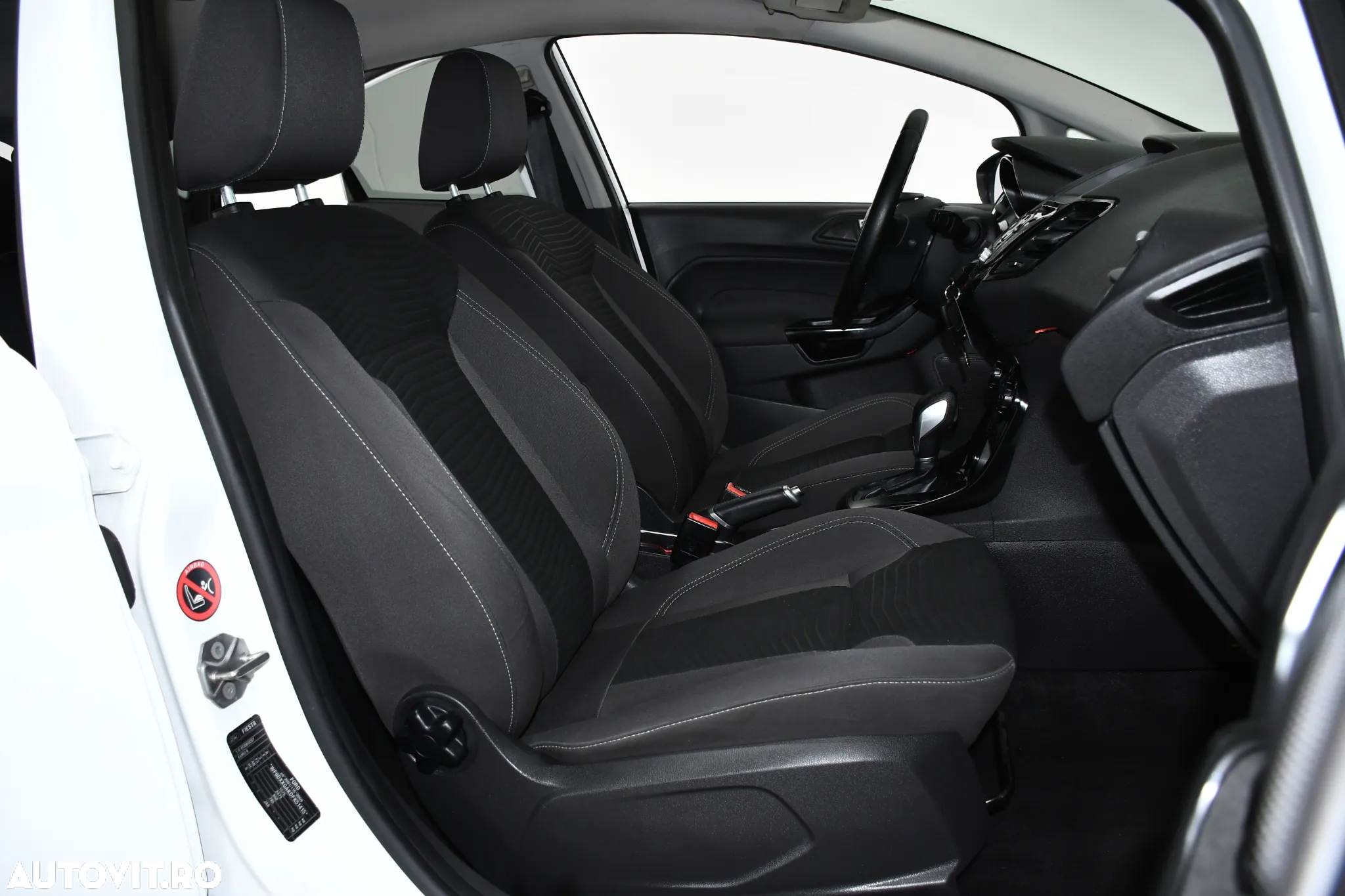 Ford Fiesta 1.0 EcoBoost S&S Aut. ACTIVE - 15