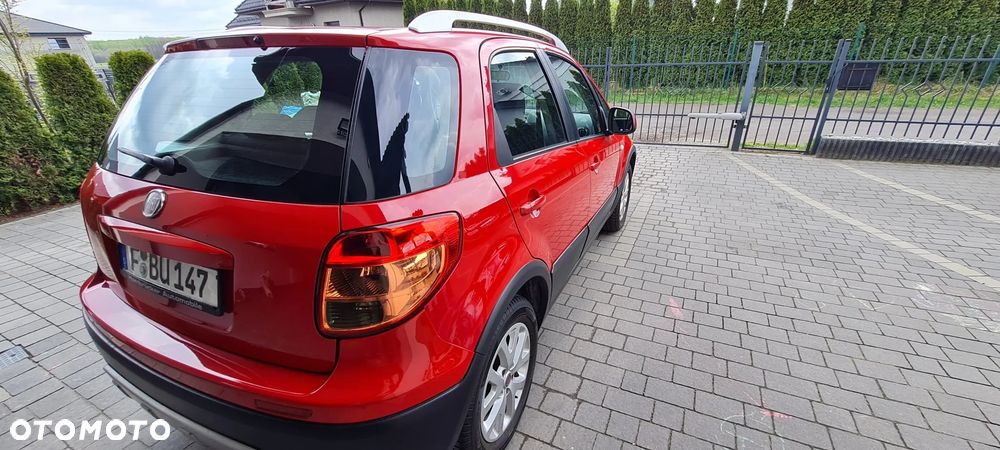 Fiat Sedici 1.6 16V 4x2 Emotion - 9