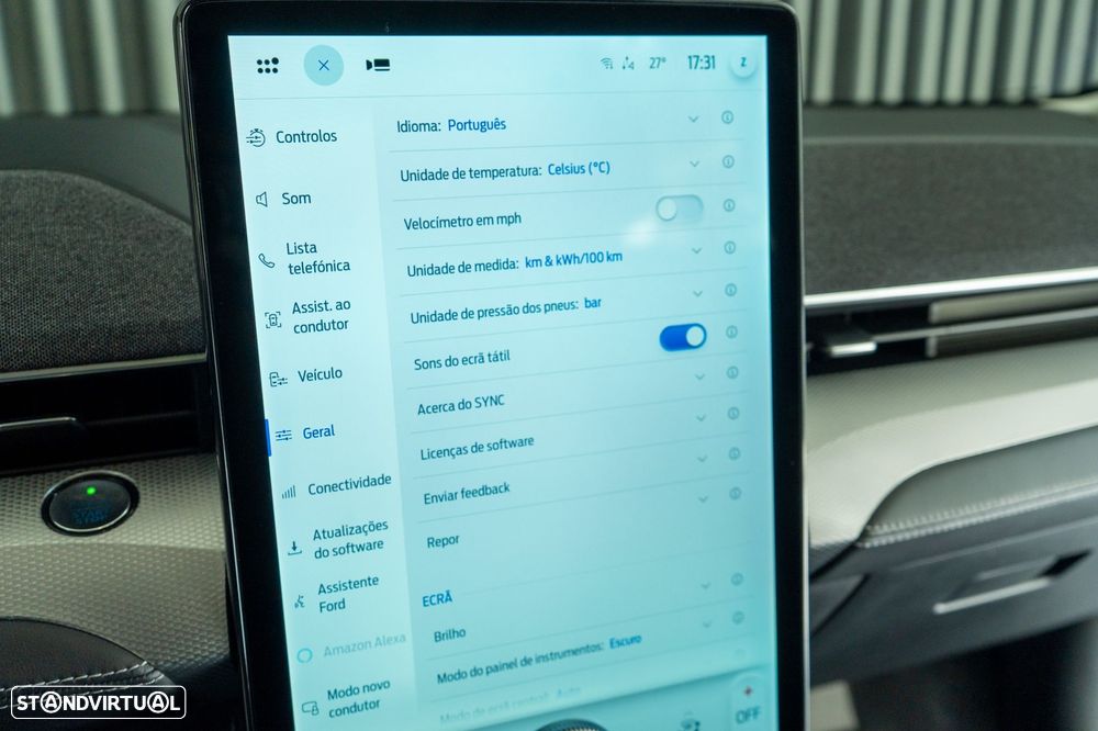 Ford Mustang Mach-E Standard - 15