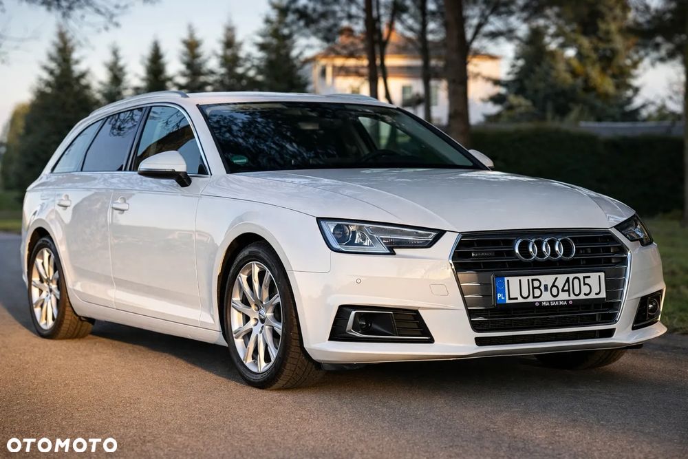 Audi A4 Avant 2.0 TDI quattro sport - 1
