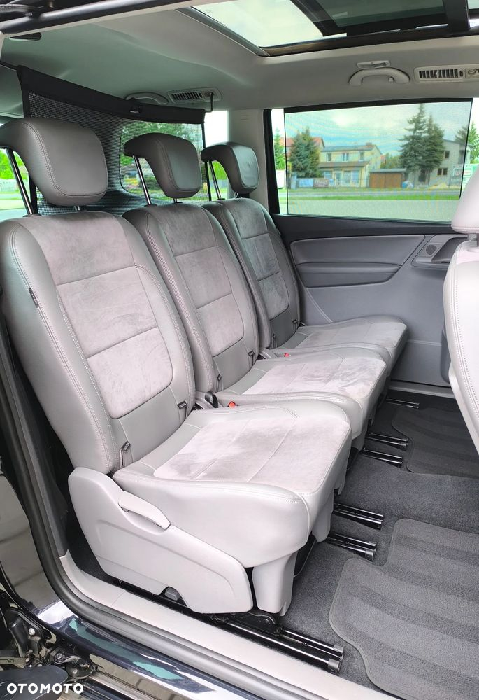 Volkswagen Sharan 2.0 TSI Highline DSG - 25