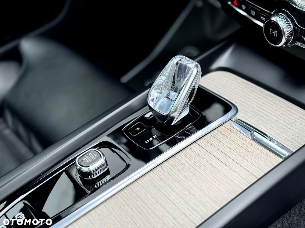 Volvo XC 60 B4 D Geartronic Inscription - 35