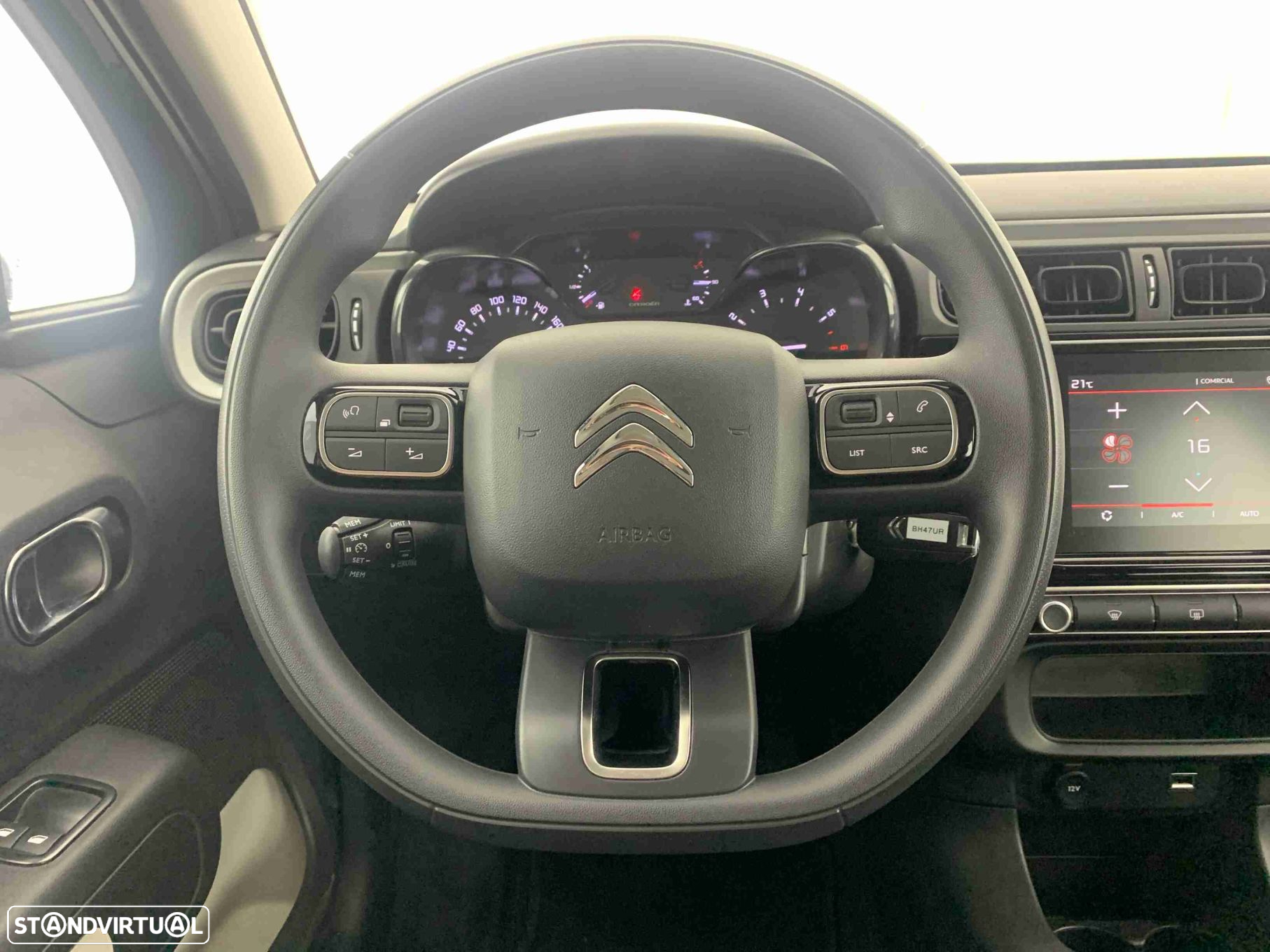 Citroën C3 1.2 PureTech Plus - 12
