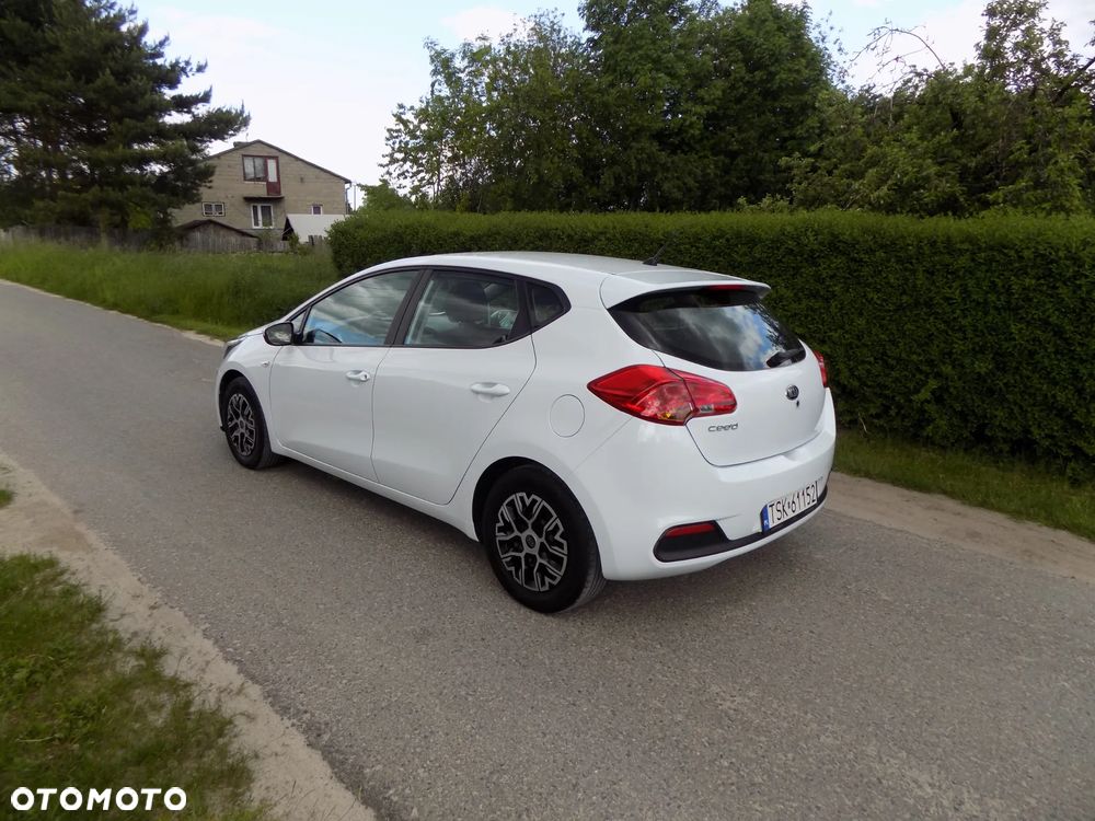 Kia Ceed - 6