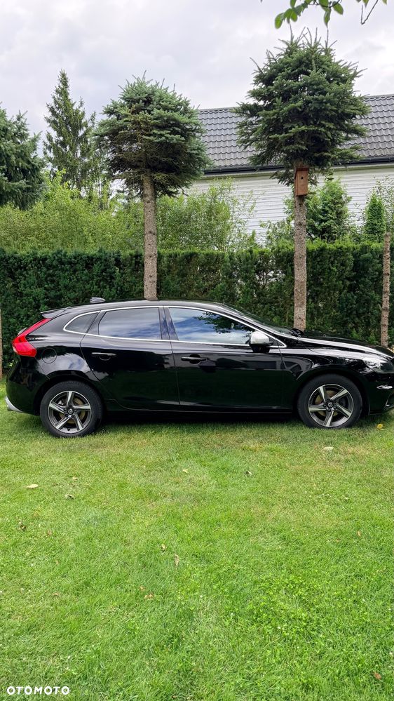 Volvo V40 D2 Drive-E R-Design Momentum - 5