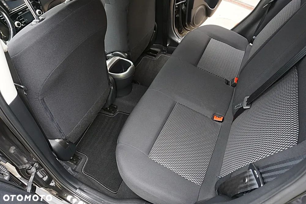 Nissan Juke 1.6 Xtronic N-Connecta - 25