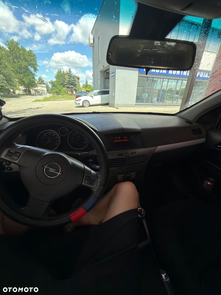 Opel Astra 1.6 Enjoy - 6