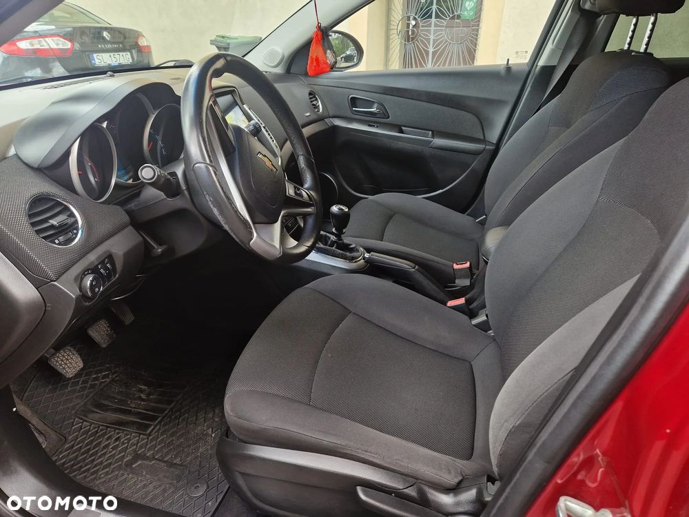 Chevrolet Cruze - 4
