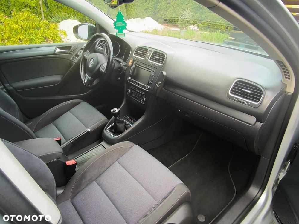 Volkswagen Golf - 9