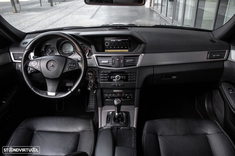 Mercedes-Benz E 250 CDi Avantgarde BlueEfficiency Auto. - 31