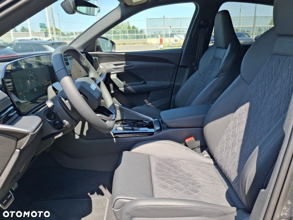 Audi Q5 Sportback - 27