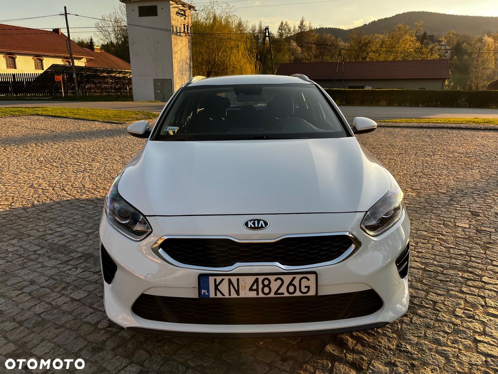 Kia Ceed - 3