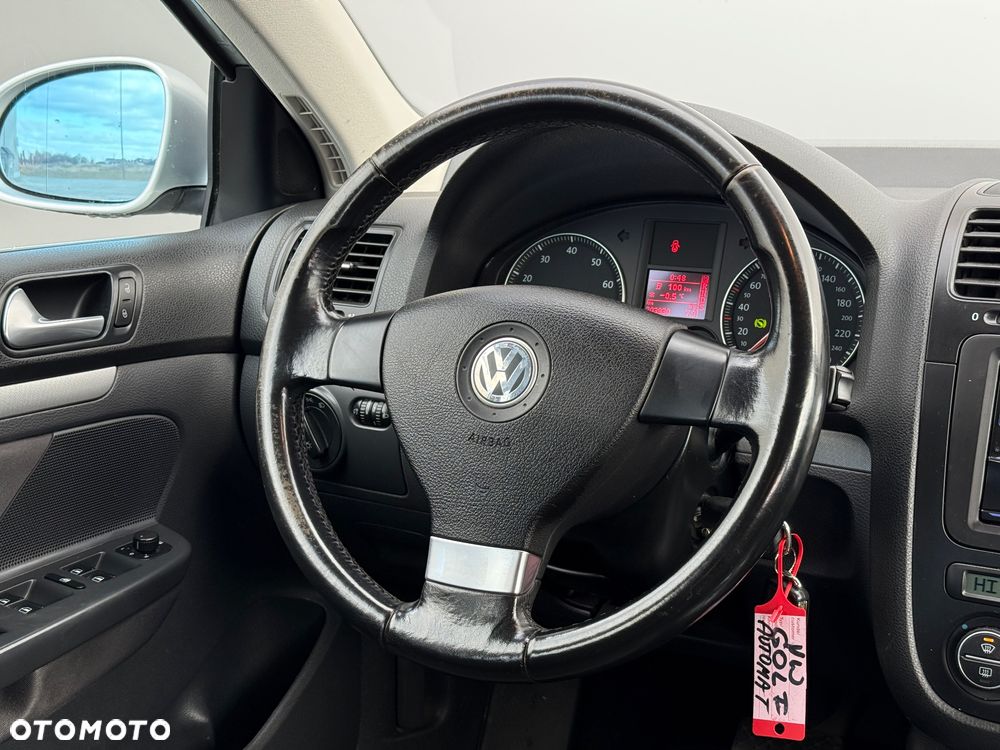 Volkswagen Golf - 13
