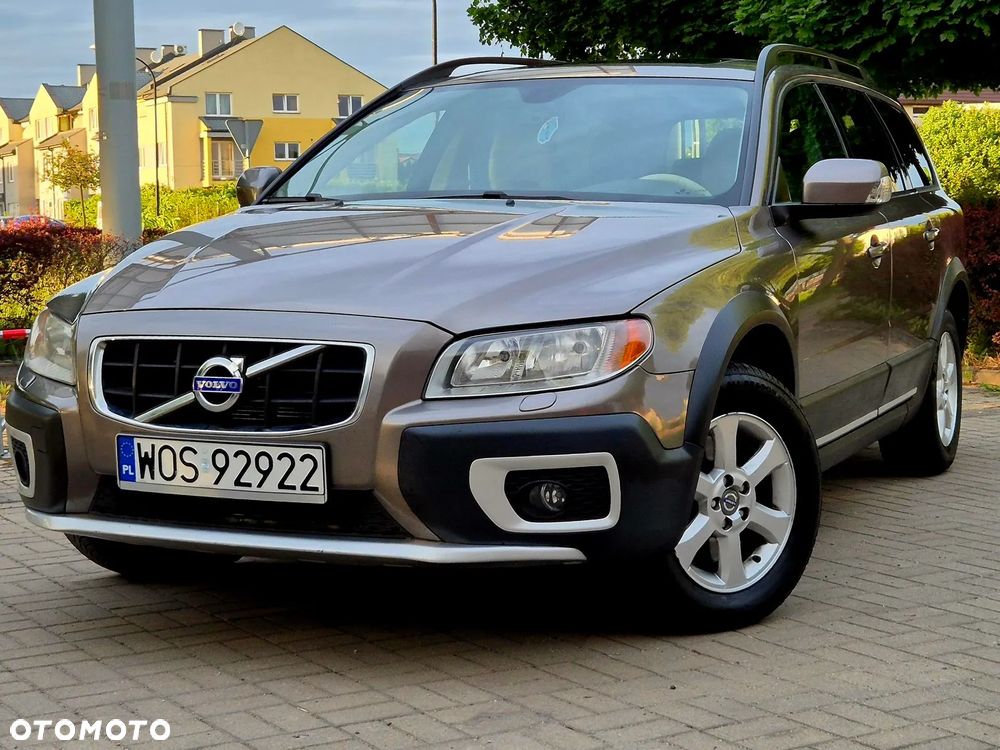 Volvo XC 70 3.2 AWD Momentum - 4