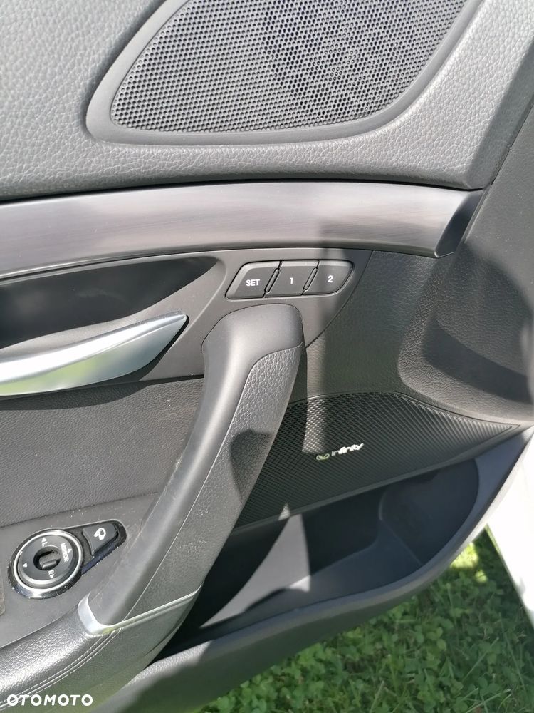 Hyundai i40 Kombi 1.7 CRDi DCT Premium - 17