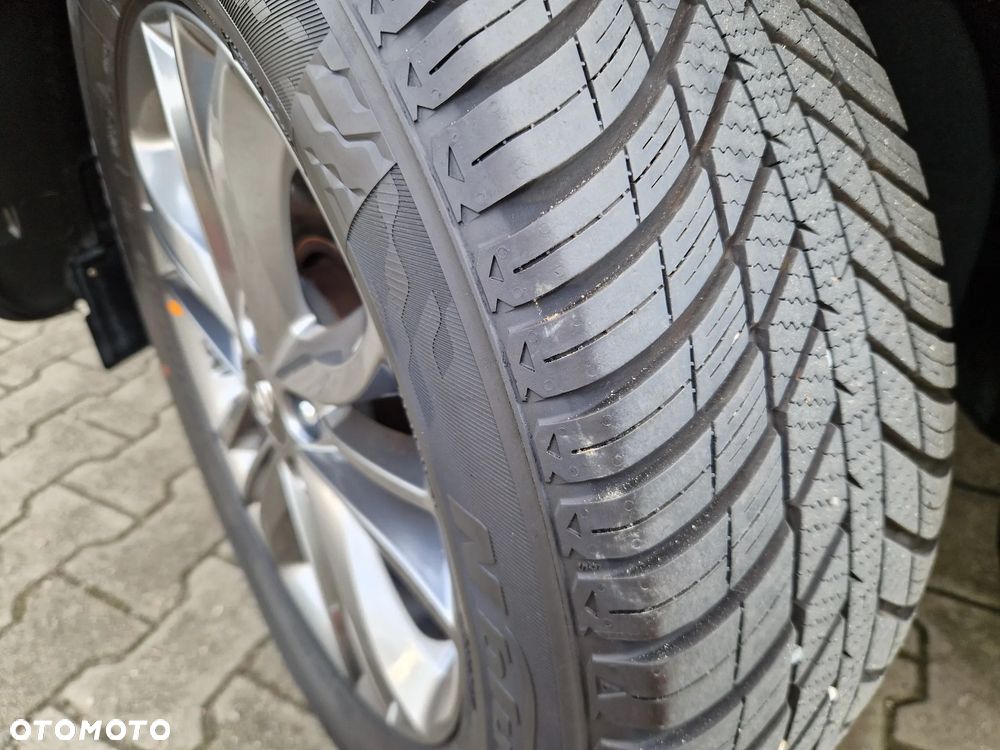 Hyundai ix35 1.6 2WD blue Trend - 27