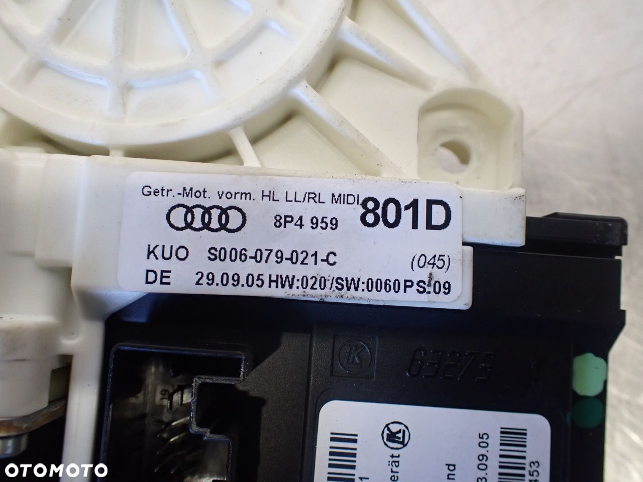 SILNICZEK SZYB LEWY TYŁ AUDI A3 8P 8P4959801D - 5